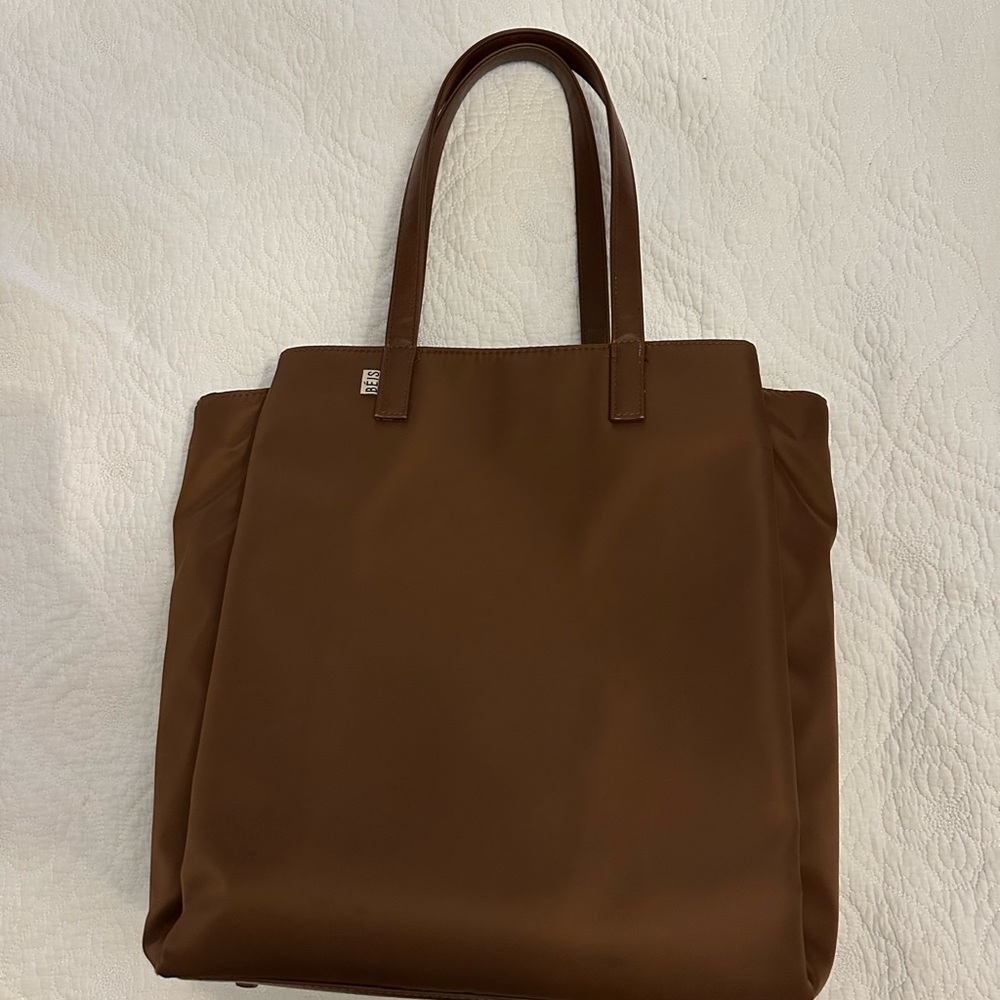 BEIS - Commuter Tote in Maple